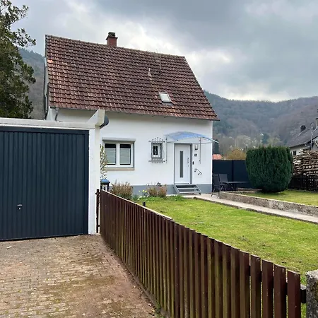 Mit Trifelsblick Holiday home Annweiler am Trifels